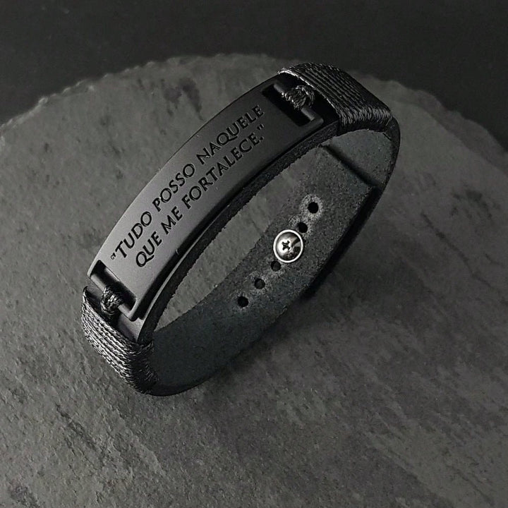 Pulseira Masculina em Couro com Frase Tudo Posso 