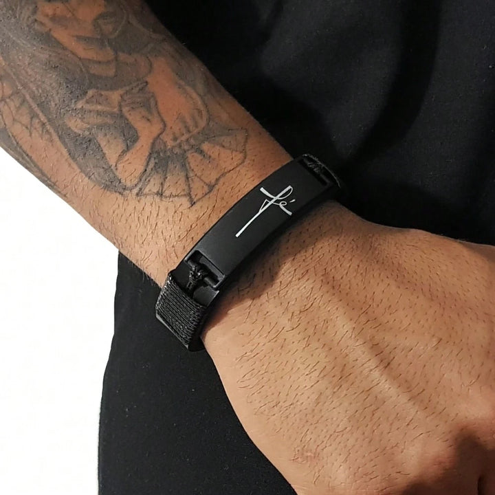 Pulseira Masculina de Couro Legitimo Fé Ajustável