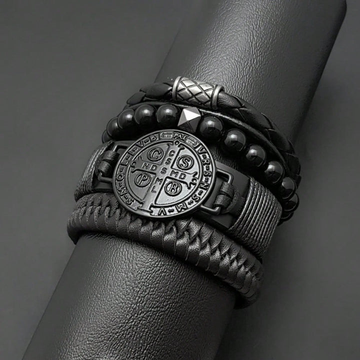 Kit Pulseiras Masculinas em Couro São Bento 4 em 1