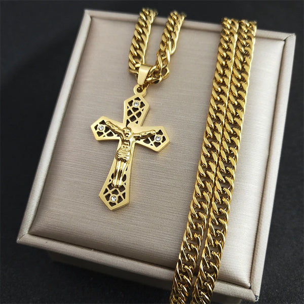 Colar Crucifixo Masculino Cruz Ômega Banhada a Ouro